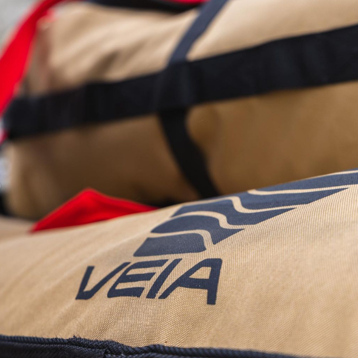 VEIA John John Florence 4 Board Bag 6'6 Desert / ベイア 4ボードバッグ